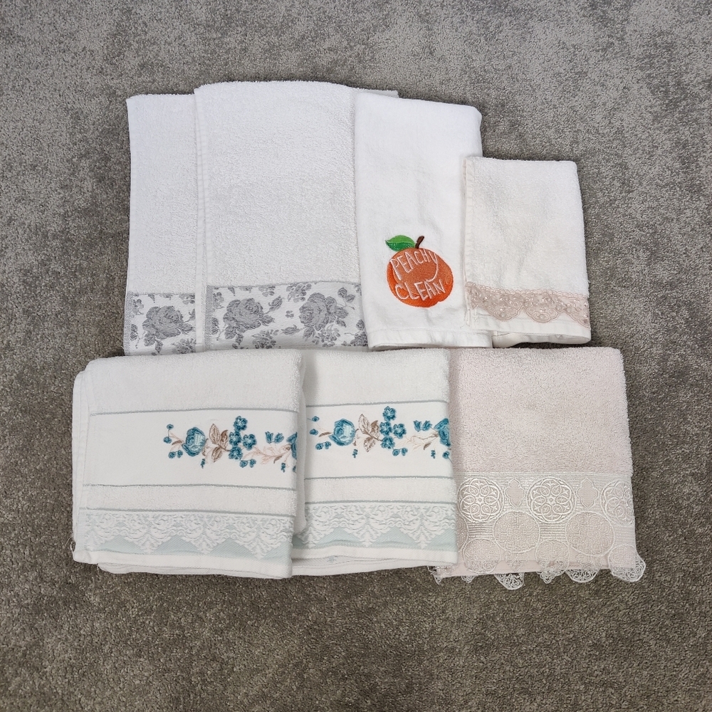 Elegant Decorative Towel Set of 7 - Embroidered & Lace Trimmed
